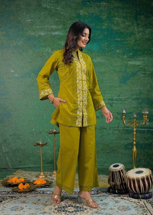 Luxurious Pine Green Schiffli Handwork Co-ord Set